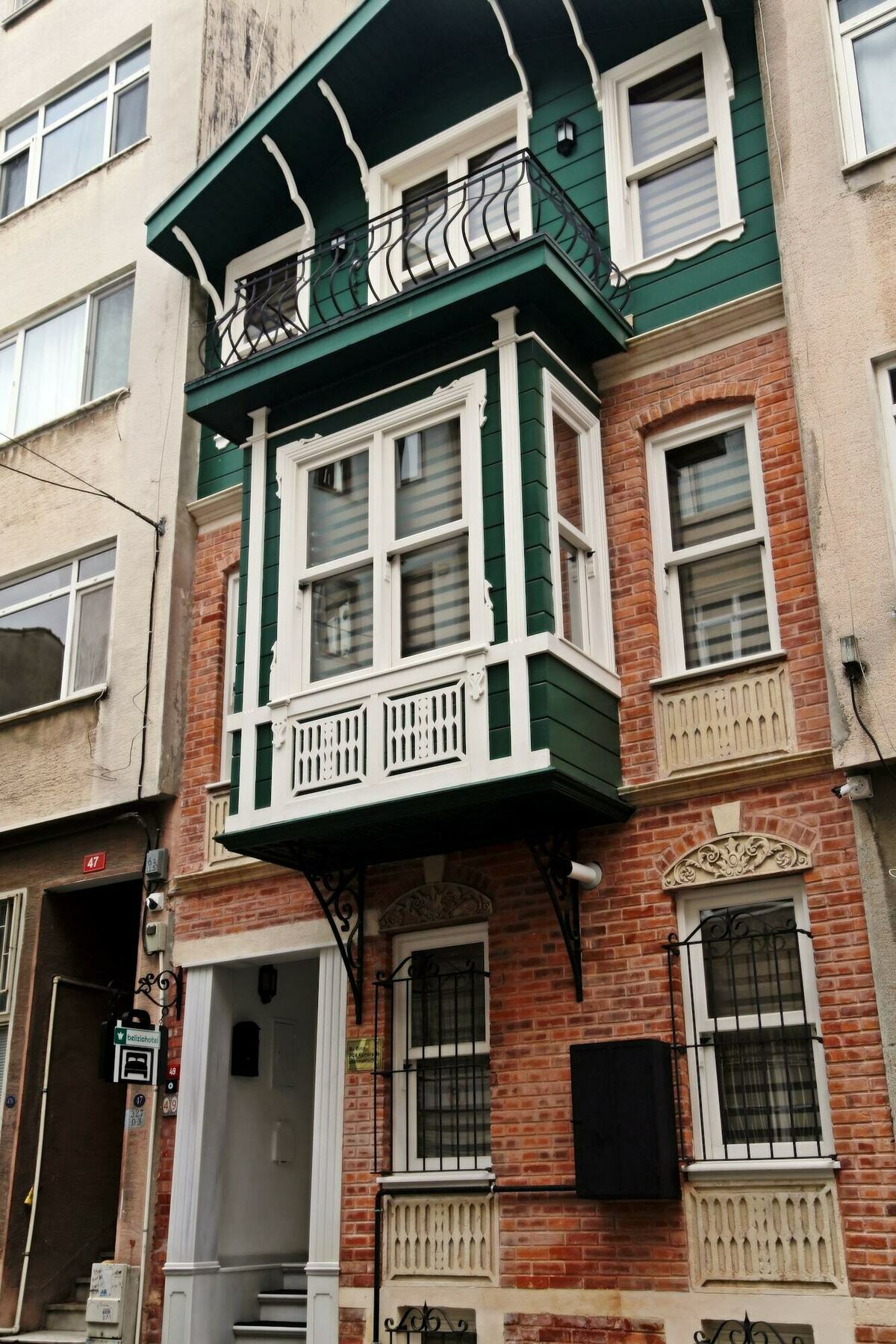 Belizia Hotel Istanbul Exterior photo